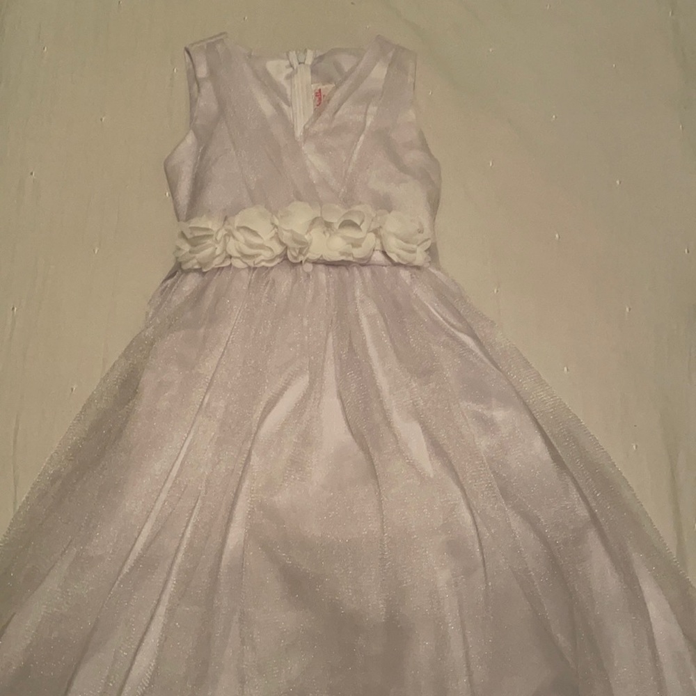 Flower girl dress v neck sleeveless